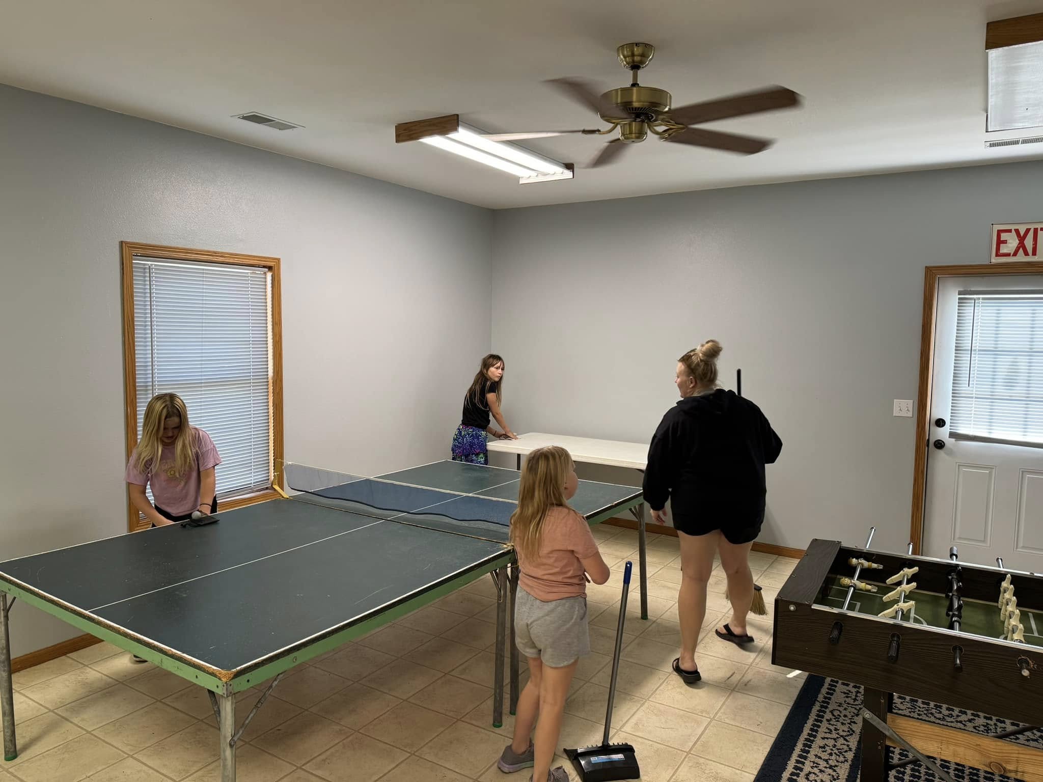 Card games at the senior club